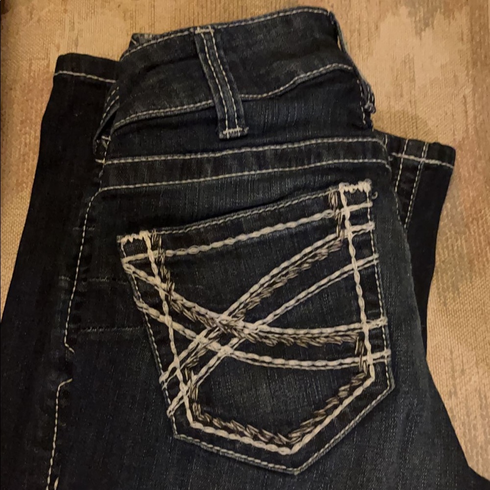 Bootcut artists